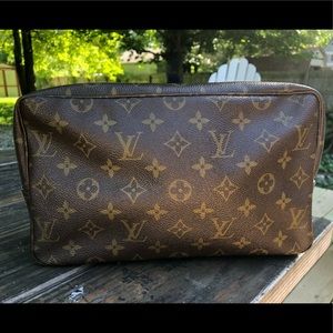 Vintage Louis Vuitton Trousse 28 cosmetic bag